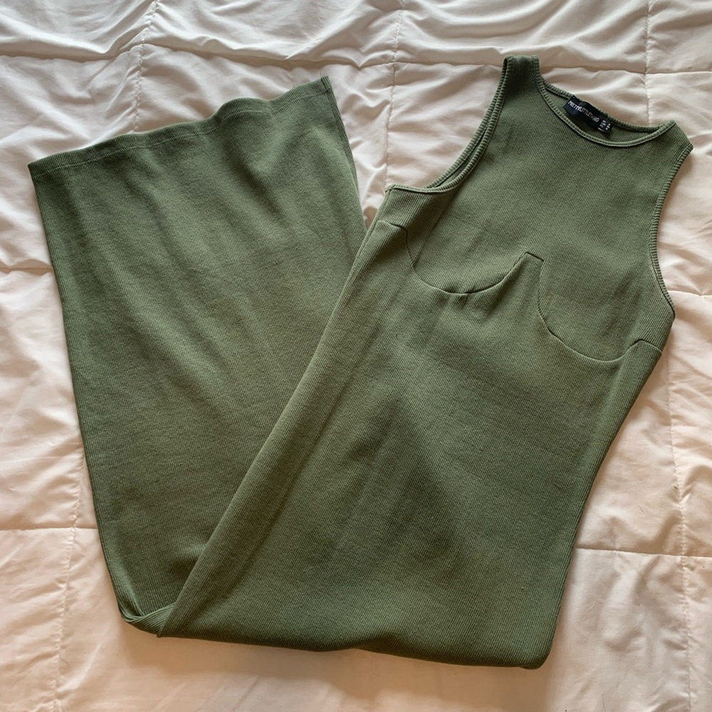 NWOT PrettyLittleThing Green Maxi Dress